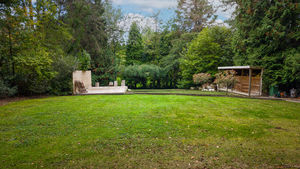 Photo 33- click for photo gallery